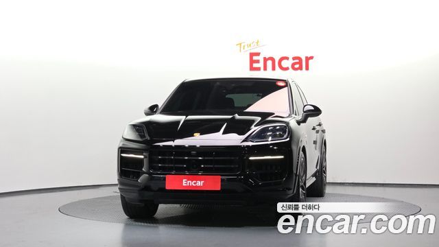 Porsche Cayenne 3.0 E-Hybrid Coupe — пробег 7 369 км — фото 3 из 5