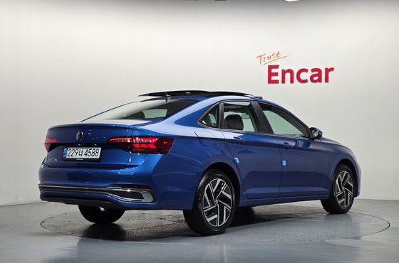 Volkswagen Jetta 1.5 TSI Prestige — пробег 20 568 км — фото 2 из 5