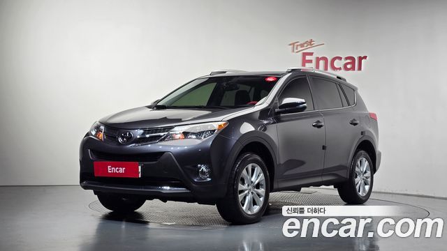 Toyota RAV4 2.5 2WD 4th — пробег 68 109 км — фото 1 из 5