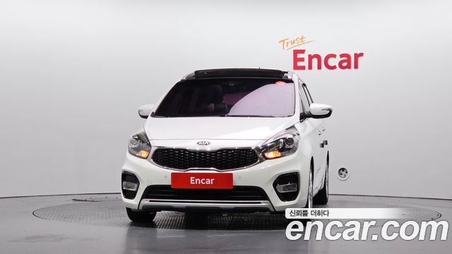 Kia Carens из Кореи Encar