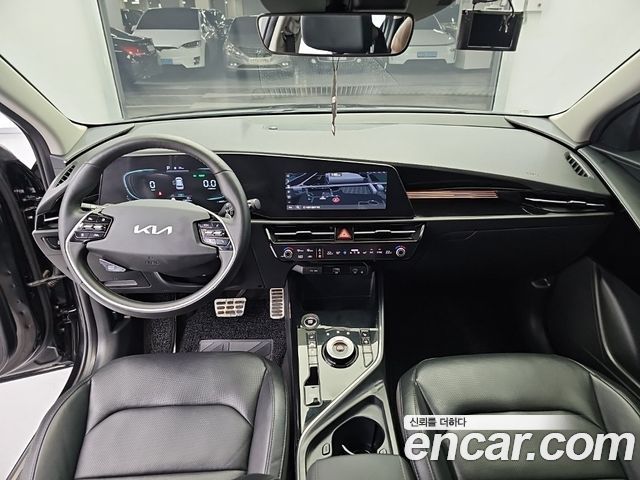 Kia Niro Signature — пробег 73 601 км — фото 5 из 5