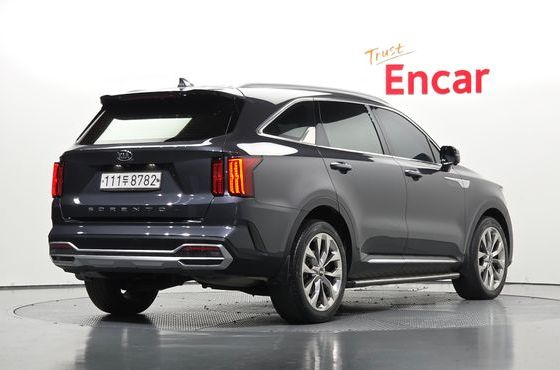 Kia Sorento Diesel 2.2 2WD Signature — пробег 215 601 км — фото 2 из 5