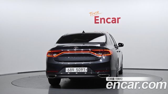 Hyundai Grandeur из Кореи Encar