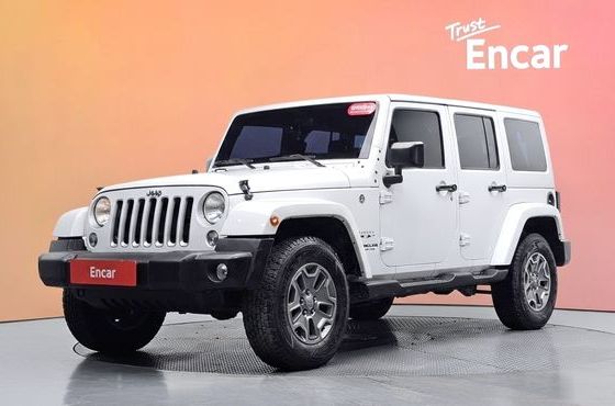 Jeep Wrangler 3.6 Sahara 4Door — пробег 109 503 км — фото 1 из 5