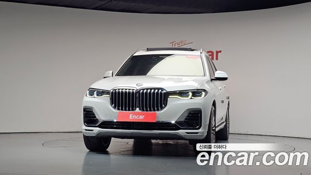 BMW X7 xDrive 40d Design Pure Excellence 6-Seater — пробег 42 438 км — фото 3 из 5