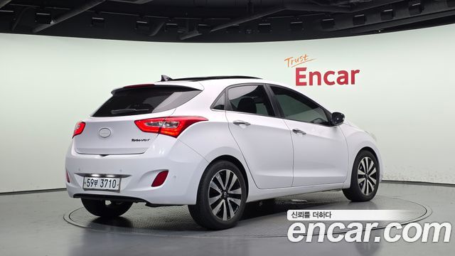 Hyundai i30 Diesel 1.6 PYL — пробег 166 306 км — фото 2 из 5