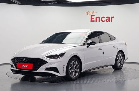 Hyundai Sonata 2.0 Premium Plus — пробег 41 866 км — фото 1 из 5