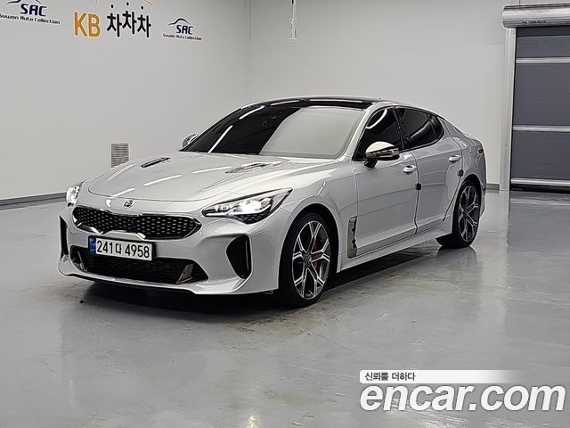 Kia Stinger 3.3 Turbo AWD GT — пробег 142 001 км