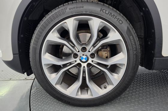 BMW X6 xDrive 30d — пробег 77 131 км — фото 5 из 5