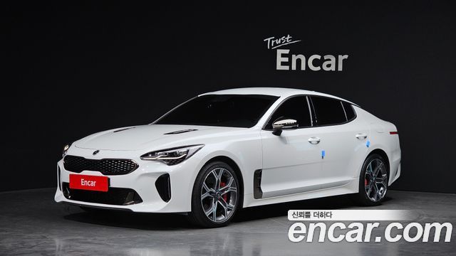 Kia Stinger 2.0 Turbo 2WD Platinum — пробег 96 989 км — фото 1 из 5