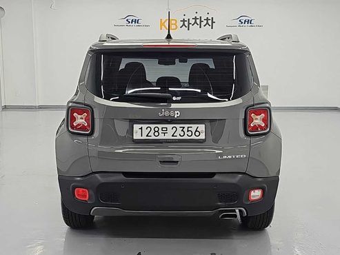 Jeep Renegade 2.4 Limited — пробег 40 212 км — фото 4 из 5