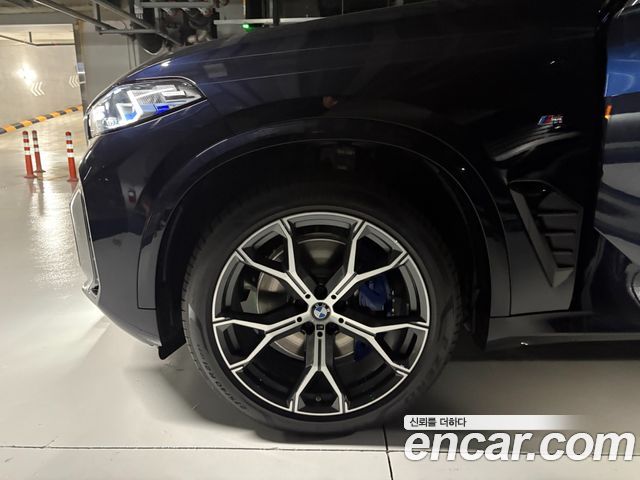 BMW X5 xDrive 30d M Sport — пробег 5 км — фото 3 из 5