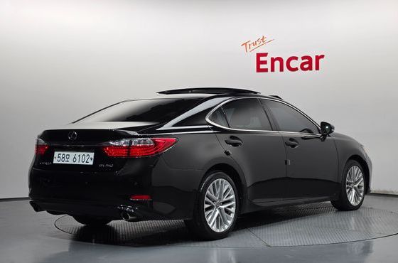 Lexus ES Executive XV60 — пробег 202 762 км — фото 2 из 5