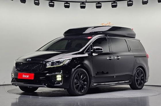 Kia Carnival 9-Seater Hi-Limousine Prestige Hiroof — пробег 118 676 км — фото 1 из 5