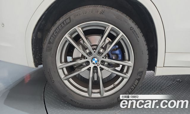 BMW X3 xDrive 20i M Sport — пробег 133 132 км — фото 5 из 5