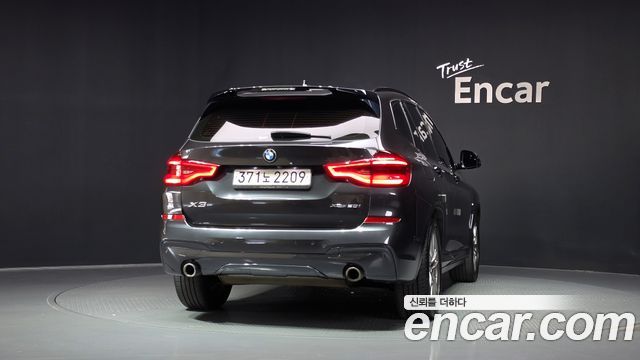 BMW X3 xDrive 20i M sports Online Exclusive Edition — пробег 126 470 км — фото 4 из 5