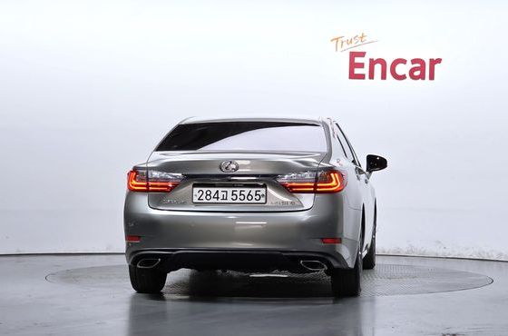 Lexus ES Supreme XV60 — пробег 49 180 км — фото 4 из 5