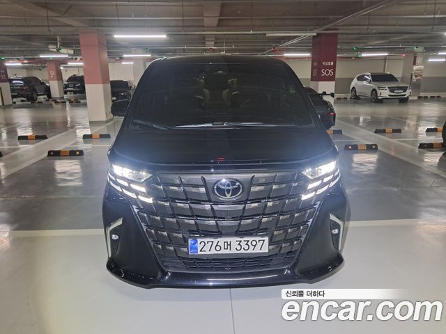 Toyota Alphard 2.5 HEV Executive AWD — пробег 18 810 км — фото 1 из 5
