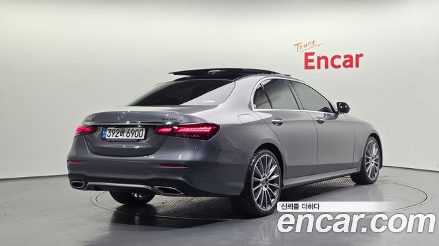 Mercedes-Benz E-Class из Кореи Encar