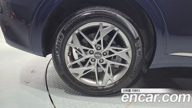 Genesis GV70 из Кореи Encar