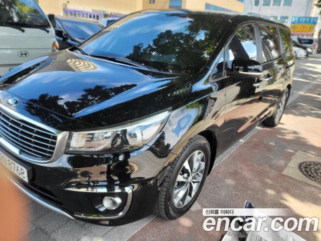 Kia Carnival 9-seater Luxury — пробег 146 883 км — фото 1 из 5