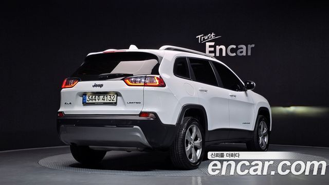Jeep Cherokee 2.4 Limited AWD — пробег 41 579 км — фото 2 из 5