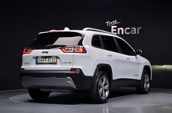 Jeep Cherokee 2.4 Limited AWD — пробег 41 579 км — фото 2 из 5