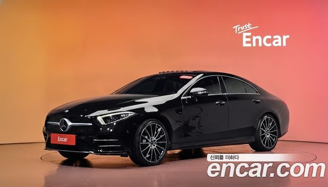 Mercedes-Benz CLS-Class CLS400d 4MATIC AMG Line — пробег 106 577 км — фото 1 из 5