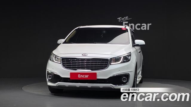Kia Carnival из Кореи Encar