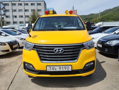 Hyundai Starex School Bus LPi — пробег 56 643 км — фото 2 из 5