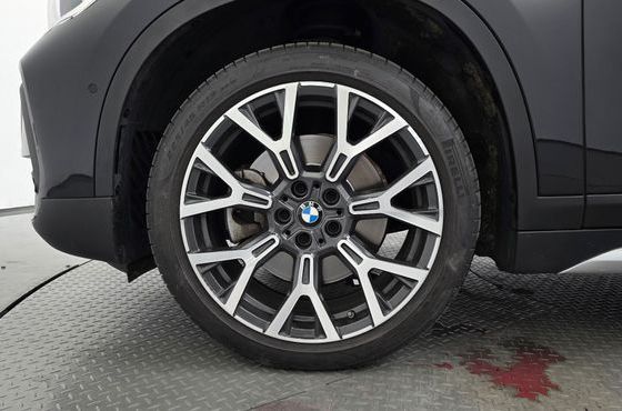 BMW X1 xDrive 20i xLine — пробег 56 486 км — фото 5 из 5