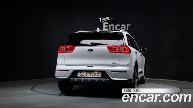 Kia Niro из Кореи Encar
