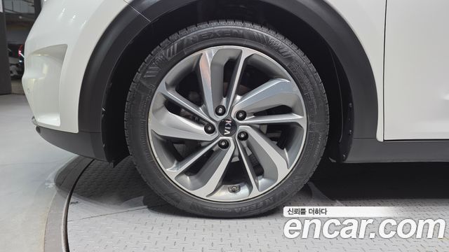 Kia Niro из Кореи Encar