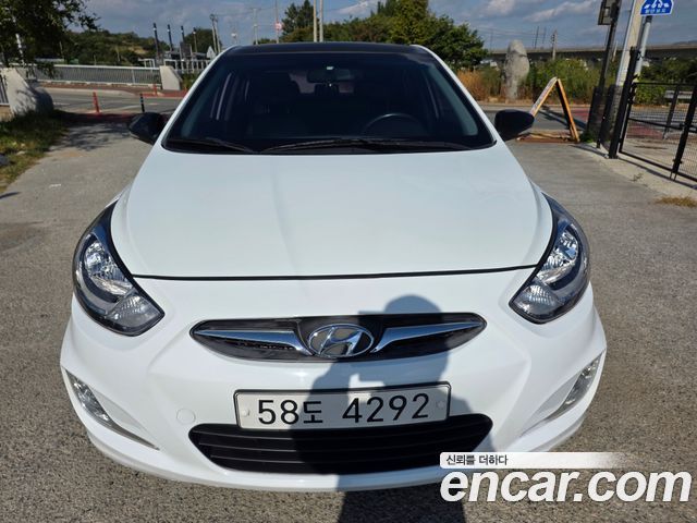 Hyundai Accent 1.4 VVT Modern — пробег 117 000 км — фото 1 из 5