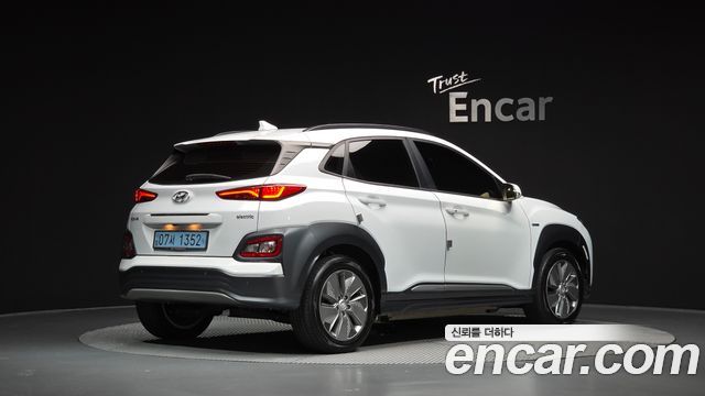 Hyundai Kona из Кореи Encar