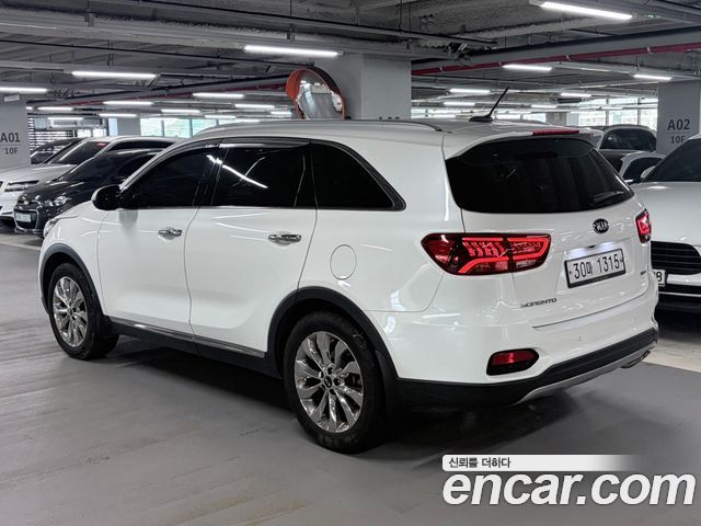 Kia Sorento Diesel 2.2 2WD Noblesse Special — пробег 179 408 км — фото 3 из 5