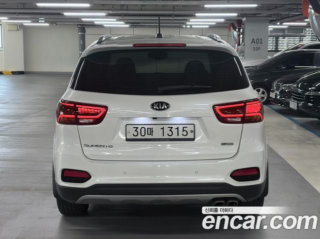 Kia Sorento Diesel 2.2 2WD Noblesse Special — пробег 179 408 км — фото 4 из 5