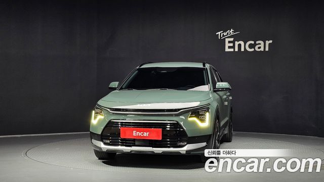 Kia Niro Signature — пробег 102 860 км — фото 3 из 5