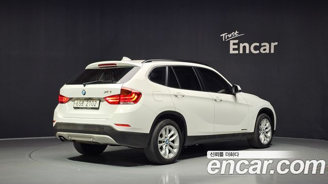 BMW X1 xDrive 20d — пробег 103 614 км — фото 2 из 5