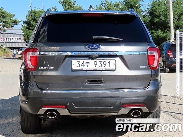 Ford Explorer 2.3 Limited 4WD 5th — пробег 62 778 км — фото 4 из 5