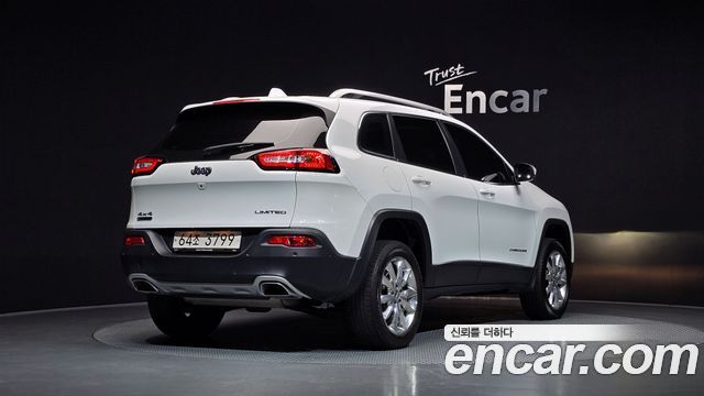 Jeep Cherokee 2.2 Diesel Limited 4WD — пробег 51 525 км — фото 2 из 5