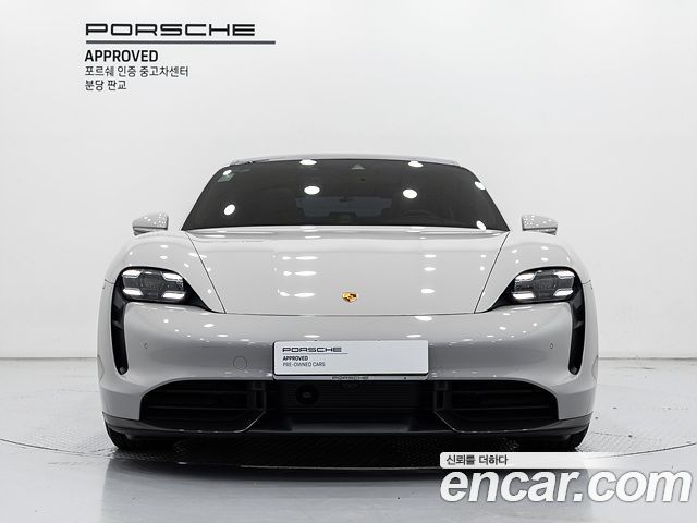 Porsche Taycan Turbo S — пробег 40 440 км — фото 3 из 5