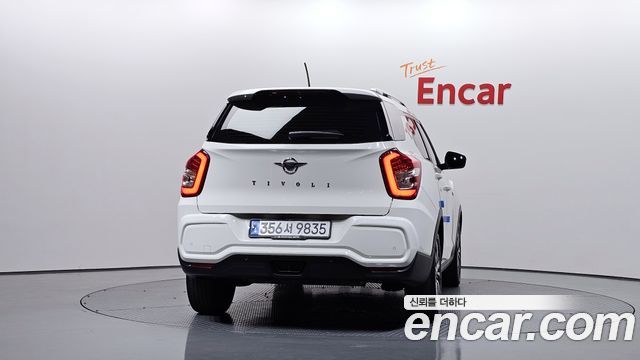 Ssangyong TIBOLI из Кореи Encar