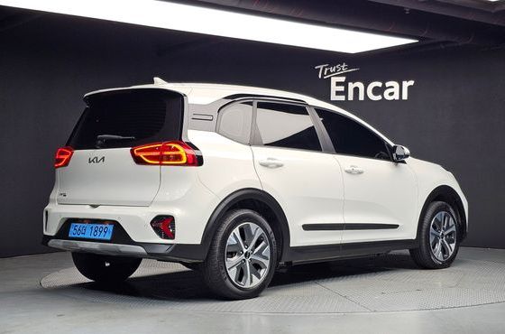 Kia Niro Air — пробег 162 576 км — фото 2 из 5
