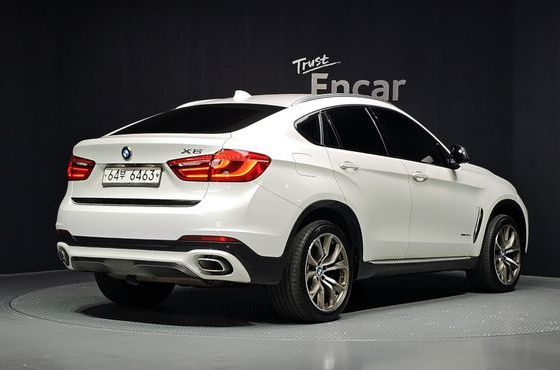 BMW X6 xDrive 40d — пробег 148 311 км — фото 2 из 5