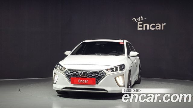 Hyundai Ioniq 1.6 HEV N — пробег 70 338 км — фото 3 из 5