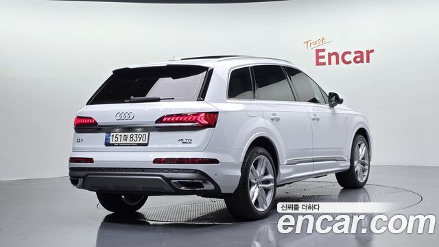 Audi Q7 из Кореи Encar