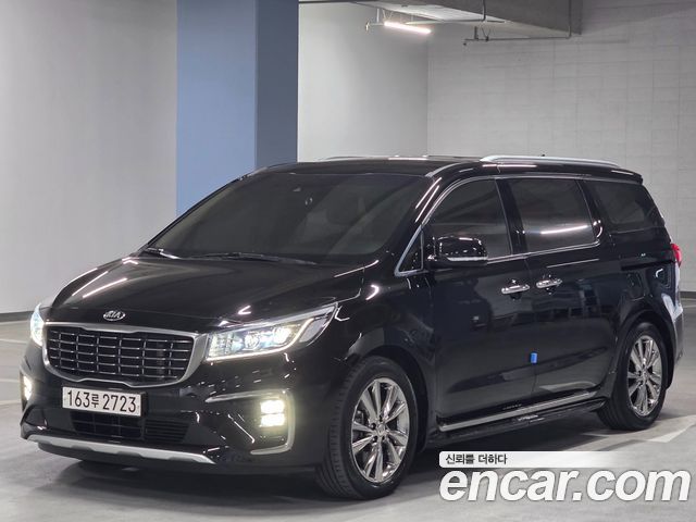 Kia Carnival 9-Seater Prstige — пробег 105 811 км — фото 1 из 5