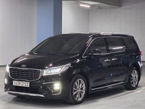 Kia Carnival 9-Seater Prstige — пробег 105 811 км — фото 1 из 5
