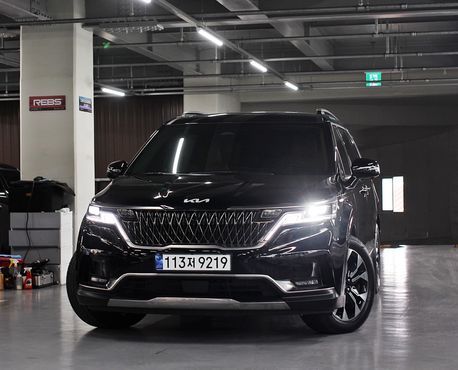 Kia Carnival Diesel 9-Seater Noblesse — пробег 18 787 км — фото 1 из 5